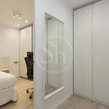 Apartmán For 8 People Barcelona
