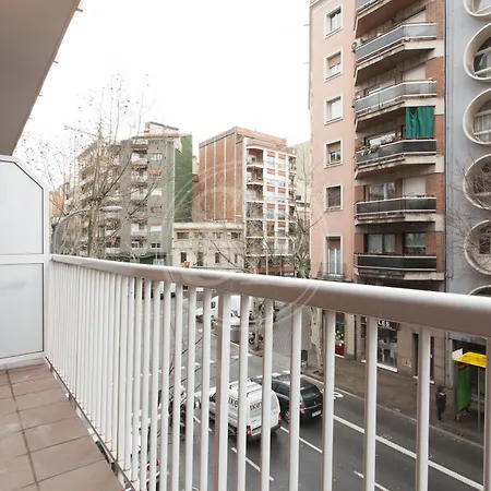 For 8 People Barcelona